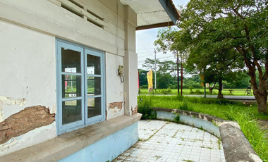 Disewakan Bangunan Bernuansa Kolonial