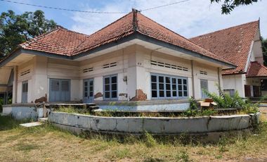 Disewakan Bangunan Bernuansa Kolonial