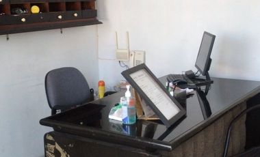 Bangunan sangat strategis di kawasan komersil kota Cirebon