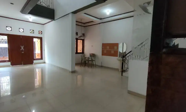 Disewakan Rumah Cantik