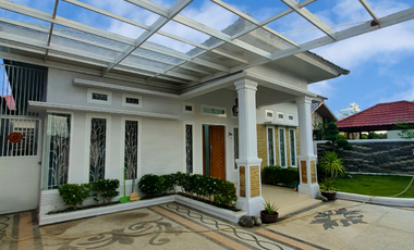 Dijual Rumah Mewah di Ulee Kareng - Dekat Simpang Tujuh Ulee Kareng!