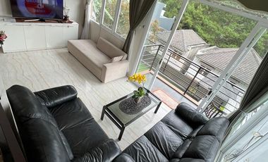 Jual di bawah Appraisal Bank Rumah Villa CANTIK Ada KOLAM RENANG FULL FURNISHED di RESORT DAGO