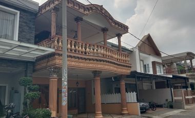 Dijual rumah 200/126 lantai 3 Dian Regency  Palembang