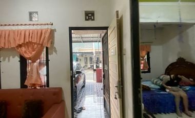 Dijual rumah 200/126 lantai 3 Dian Regency  Palembang