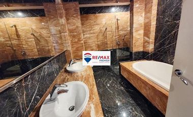 Hunian mewah, view laut, Apartemen Regatta Montecarlo