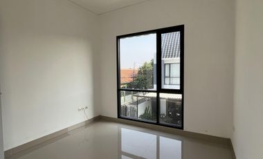 Promo Akhir Tahun RUMAH MEWAH 2 LANTAI FREE BIAYA² BEBAS BANJIR!