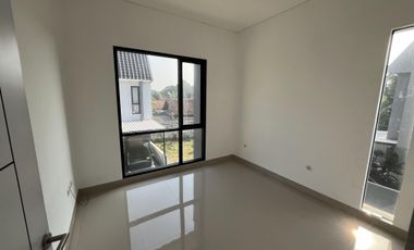 Promo Akhir Tahun RUMAH MEWAH 2 LANTAI FREE BIAYA² BEBAS BANJIR!