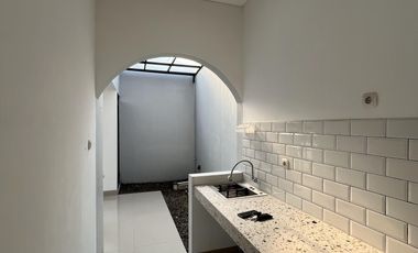 Promo Akhir Tahun RUMAH MEWAH 2 LANTAI FREE BIAYA² BEBAS BANJIR!