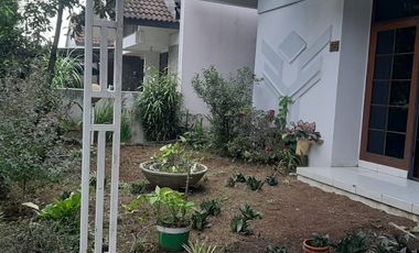 Disewa Rumah Siap Huni di Singgasana Pradana