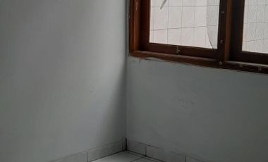 Disewa Rumah Siap Huni di Singgasana Pradana