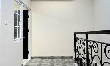 TOWNHOUSE PREMIUM DEKAT STASIUN UNIV. PANCASILA, LENTENG AGUNG