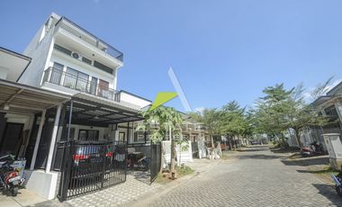 Rumah Idaman 3 Lantai