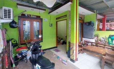 Rumah di pondok gede LT 50m dkt ke jln raya angkot