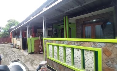 Rumah di pondok gede LT 50m dkt ke jln raya angkot