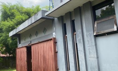 Di Jual Rumah 2 Lantai dengan lokasi strategis di Pekanbaru