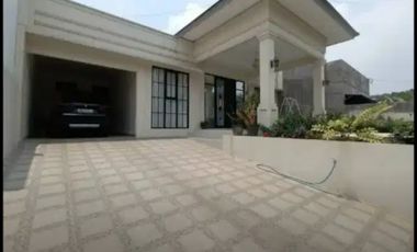 Rumah MEWAH American CLASSIC dijual di SETIABUDI Bandung