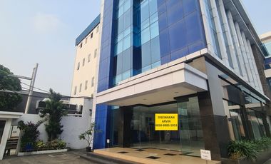 DISEWAKAN MINI BUILDING KANTOR BARU 3 LANTAI DI KEBAYORAN LAMA LOKASI