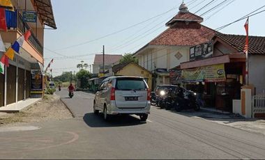 Ruko 5 Unit di Karanganyar dengan Lokasi Strategis