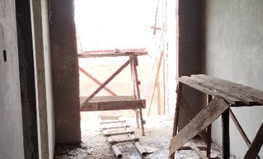 Rumah 2 lantai 350 JT saja