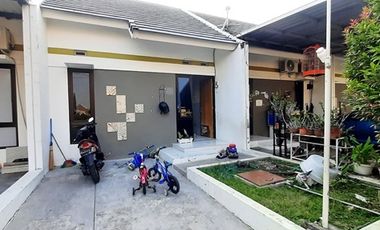 Rumah Murah PPS Suci Manyar Gresik Dijual Cepat edisi B.U Poll