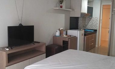 Apartemen Metropark Residence Type Studio Furnish, Lantai Sedang