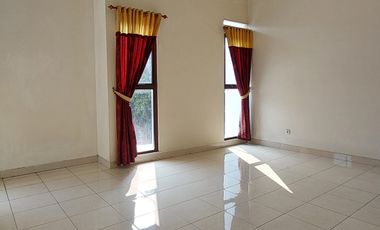 Rumah Dekat Kampus dan Kawasan Kuliner Cluster Newton Gading Serpong