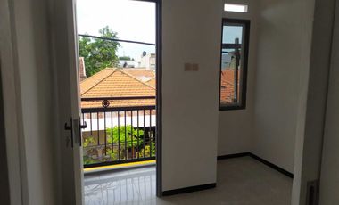 Ruko murah Kedinding Kenjeran Surabaya Jual cpt B.U Poll SHM 2 lantai