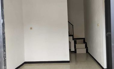 Ruko murah Kedinding Kenjeran Surabaya Jual cpt B.U Poll SHM 2 lantai