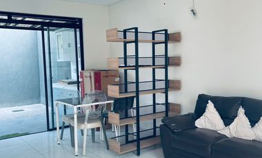 Disewakan Rumah Baru Furnish Modern di Tarubawana Kota Baru