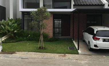 Disewa Rumah 1 Lantai Nyaman dan Aman di Kota Baru Parahyangan Bandung