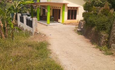 Rumah Siap Huni 1646 m, Dekat Pintu Tol, Darangdan, PWK.