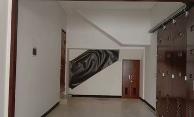 Disewa/Dijual Rumah Baru Siap Huni Semi Furnish di Buah Batu Regency