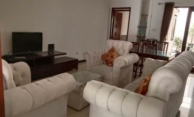 Disewa/Dijual Rumah Baru Siap Huni Semi Furnish di Buah Batu Regency