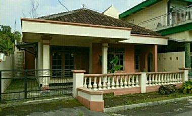 Rumah murah lahan luas di sukoharjo Kota 312 m2