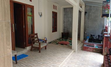 DIJUAL RUMAH SIAP HUNI DALAM KAVLING DEKAT KALINEGORO