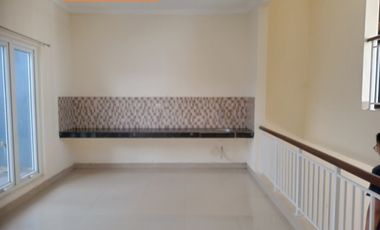 Siap Huni Rumah Citra Gran 2lantai 3 k.tidur Lokasi Strategis