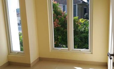 Siap Huni Rumah Citra Gran 2lantai 3 k.tidur Lokasi Strategis