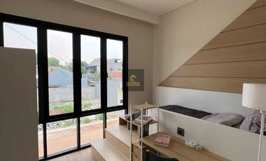 Rumah Mewah 2 lantai strategis selangkah ke BSD serpong