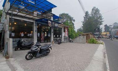 DIJUAL CAFE & RESTO, NGABLAK, JL. RAYA SALATIGA -MAGELANG
