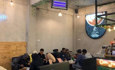 DIJUAL CAFE & RESTO, NGABLAK, JL. RAYA SALATIGA -MAGELANG