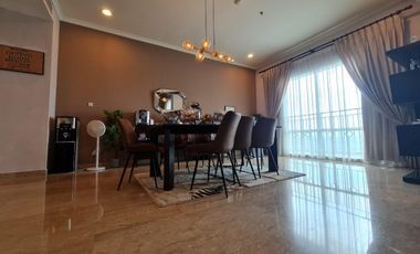 Junior Penthouse Senayan Residence Luas 305sqm, 2 Lantai, FurnishMewah