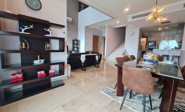 Junior Penthouse Senayan Residence Luas 305sqm, 2 Lantai, FurnishMewah