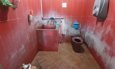 Rumah plus ruang usaha pinggir jalan utama karangasem