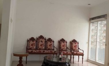 Disewakan Rumah dkm townhousedi Pejaten timur