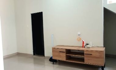 Disewakan Rumah hanya 40 jutaan di Townhouse Ananda Jatiasih