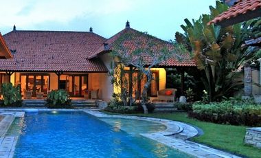 Villa Putra Bali Hills Benoa Bali, Lokasi Tenang dan Nyaman