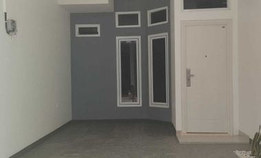 Rumah Baru 2 Lantai di Jalan Dwi Warna Sawah Besar Jakarta Pusat