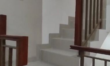 Rumah Baru 2 Lantai di Jalan Dwi Warna Sawah Besar Jakarta Pusat