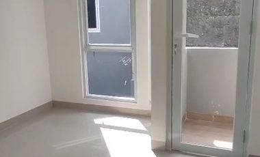 Rumah Baru 2 Lantai di Jalan Dwi Warna Sawah Besar Jakarta Pusat