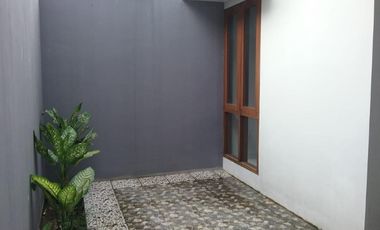Disewa Rumah Siap Huni Terawat dan nyaman di Cherry Field